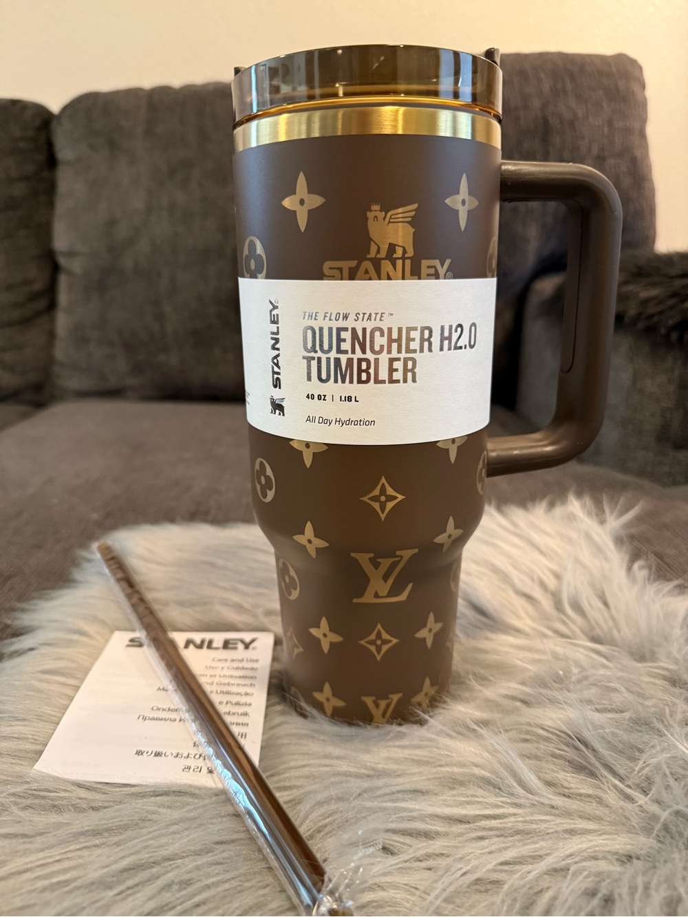 Stanley Quencher H2.0 FlowState Tumbler 40 oz Brown & Gold